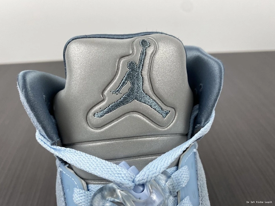 DD9336-400 (W) Bluebird Retro - Jordan 5 1224